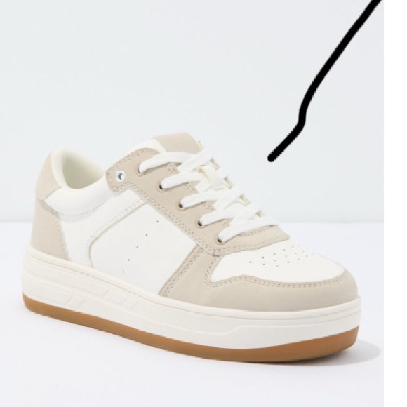 🦅Aeo platform taupe and white sneaker - Picture 3 of 3